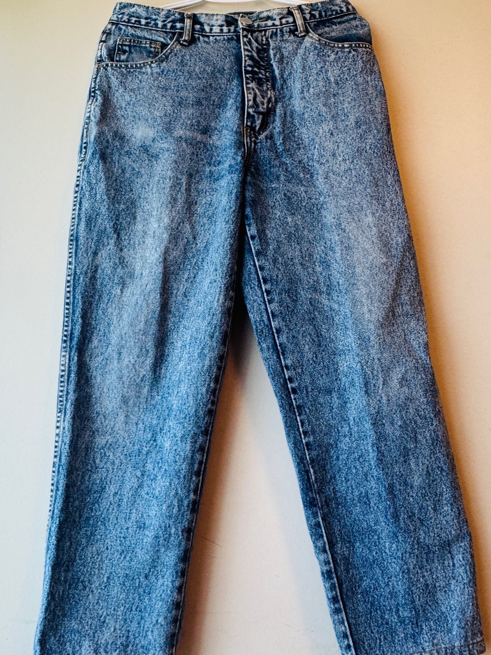 High-Rise Cropped Ankle Jeans in Blue Stonewash
